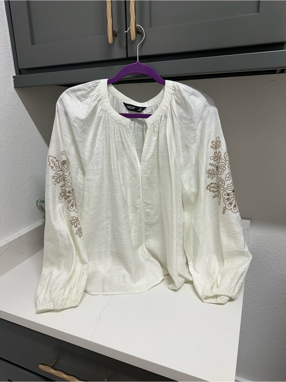 Simply Vera Vera Wang White Peasant Blouse with Tan Embroidery